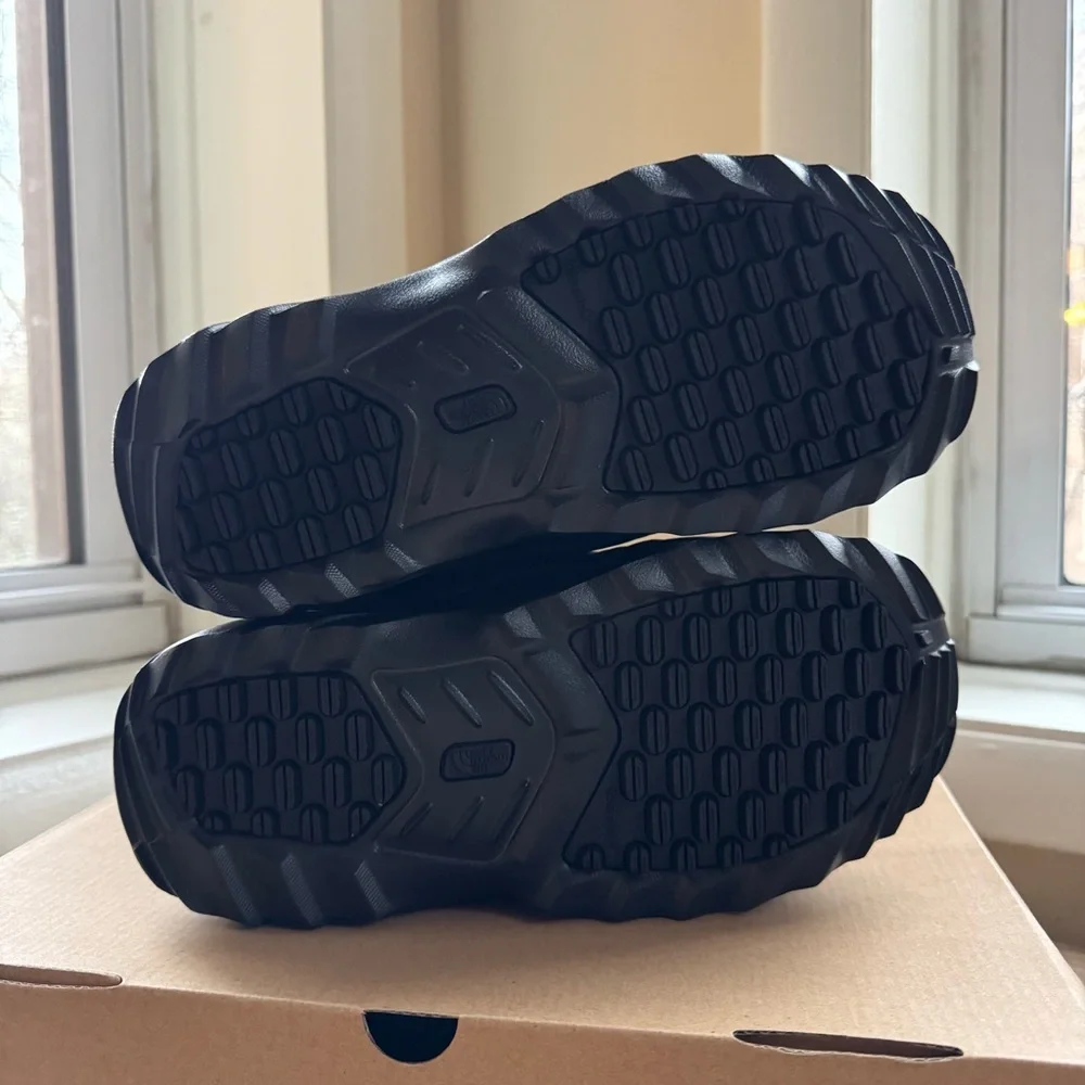 North Face x Skims Nuptse Traction Chukka Boots Onyx Black Men's 6 / Women's 8